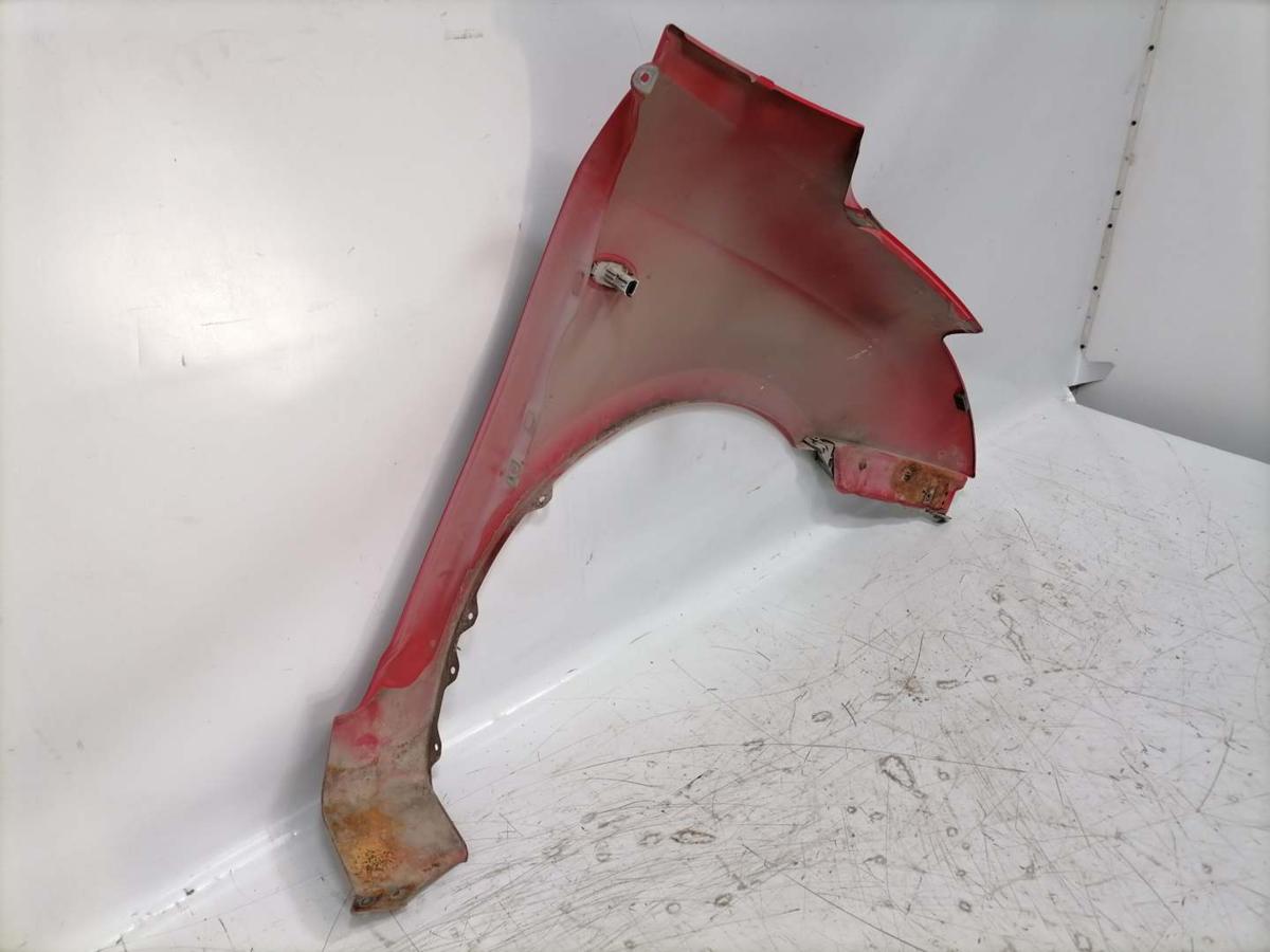 Suzuki 4 EZ MZ original Kotfl&uuml;gel vorn links Rot Bj.2007